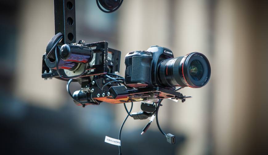 科技赋能生活：青山湖区产品视频拍摄开启智能新时代